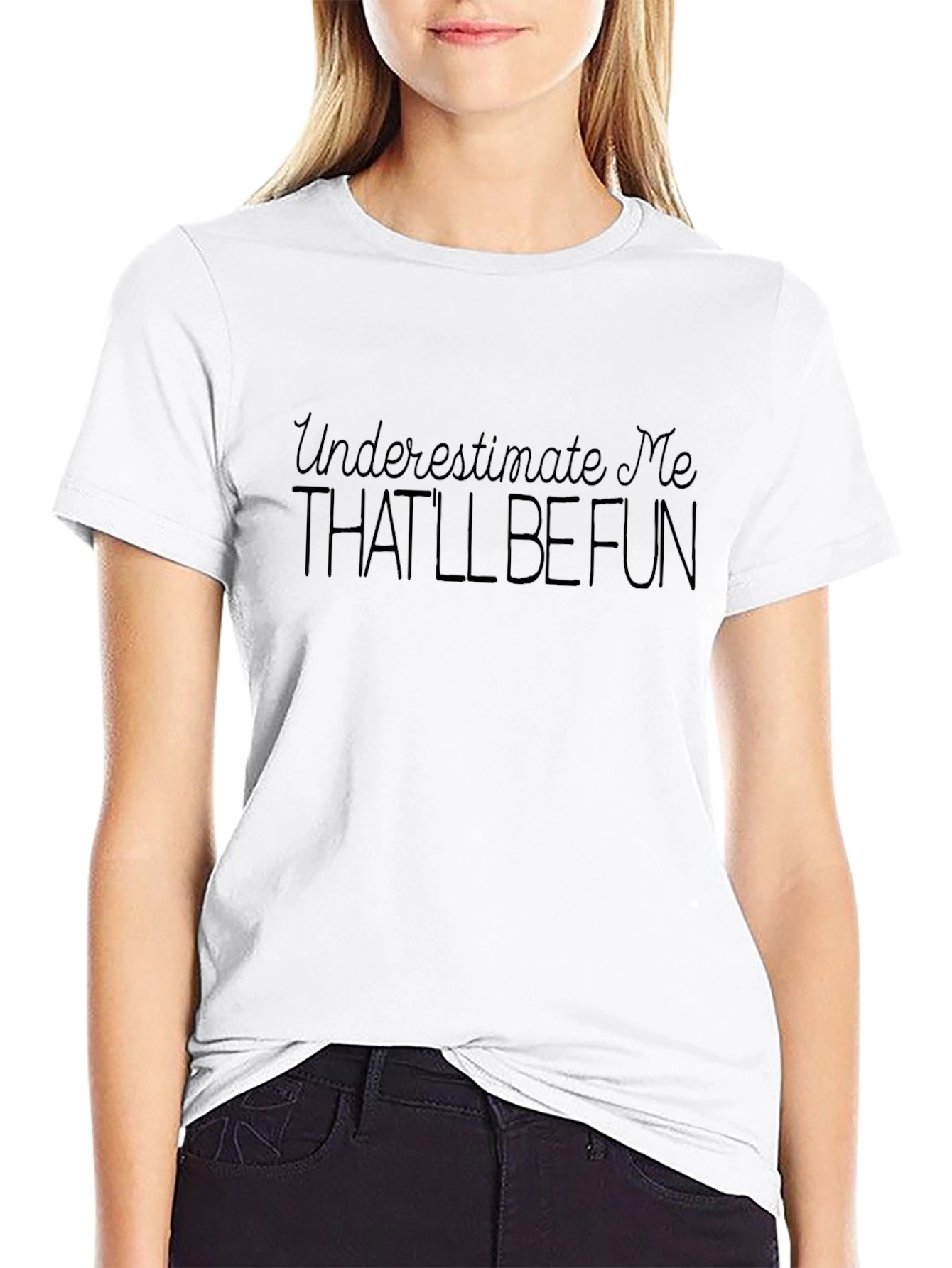 Camiseta Negra Unisex con Frase Subestímame Será Divertido