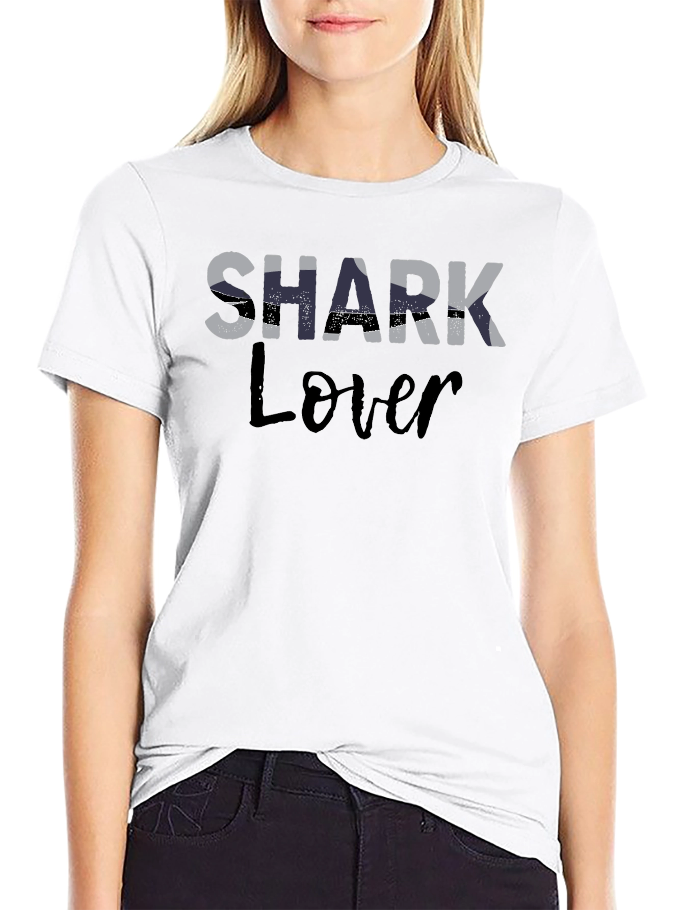 Camiseta Negra Shark Lover para Aficionados a los Tiburones