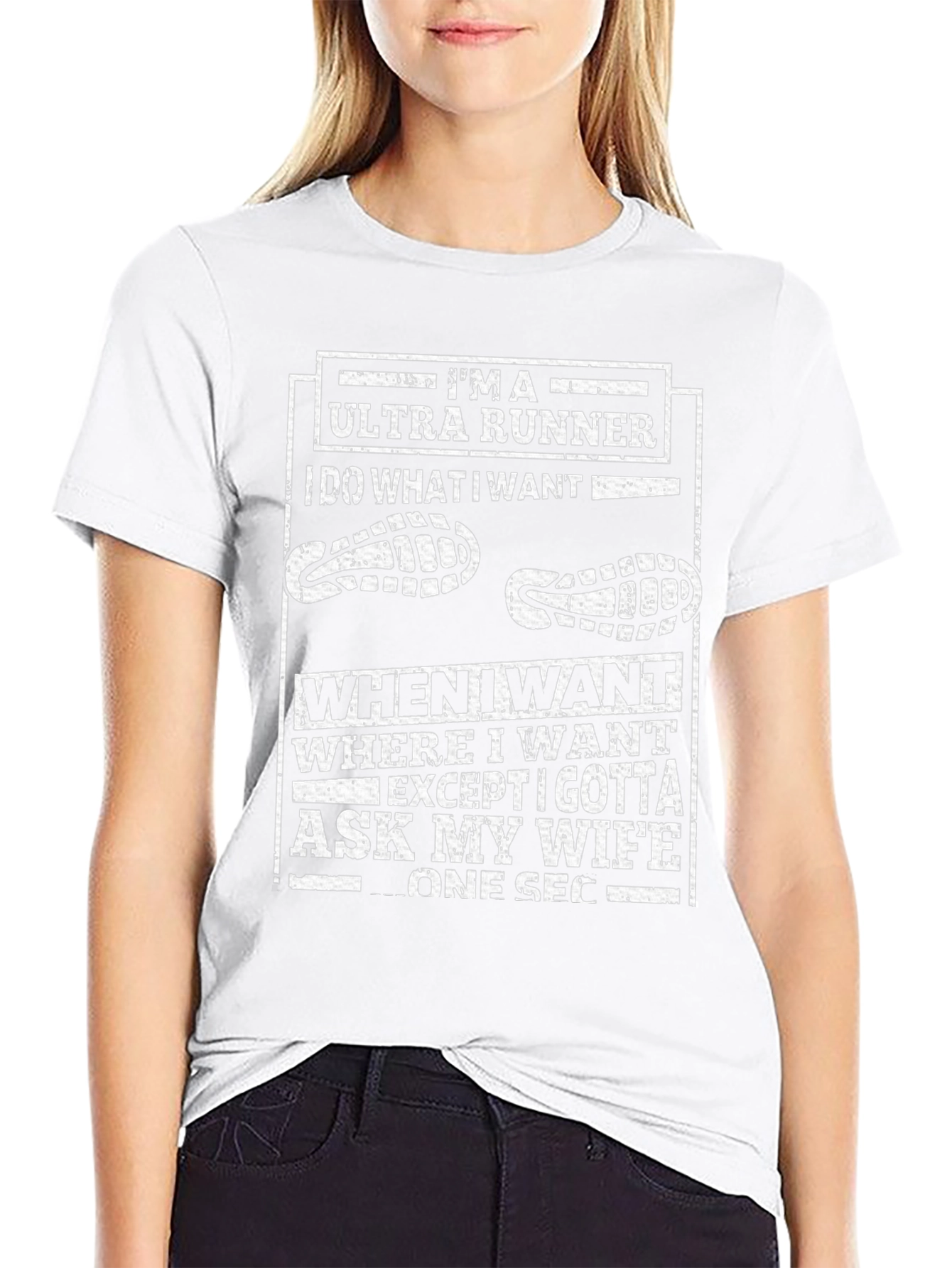 Camiseta Negra Ultra Runner Le Pregunto a Mi Esposa