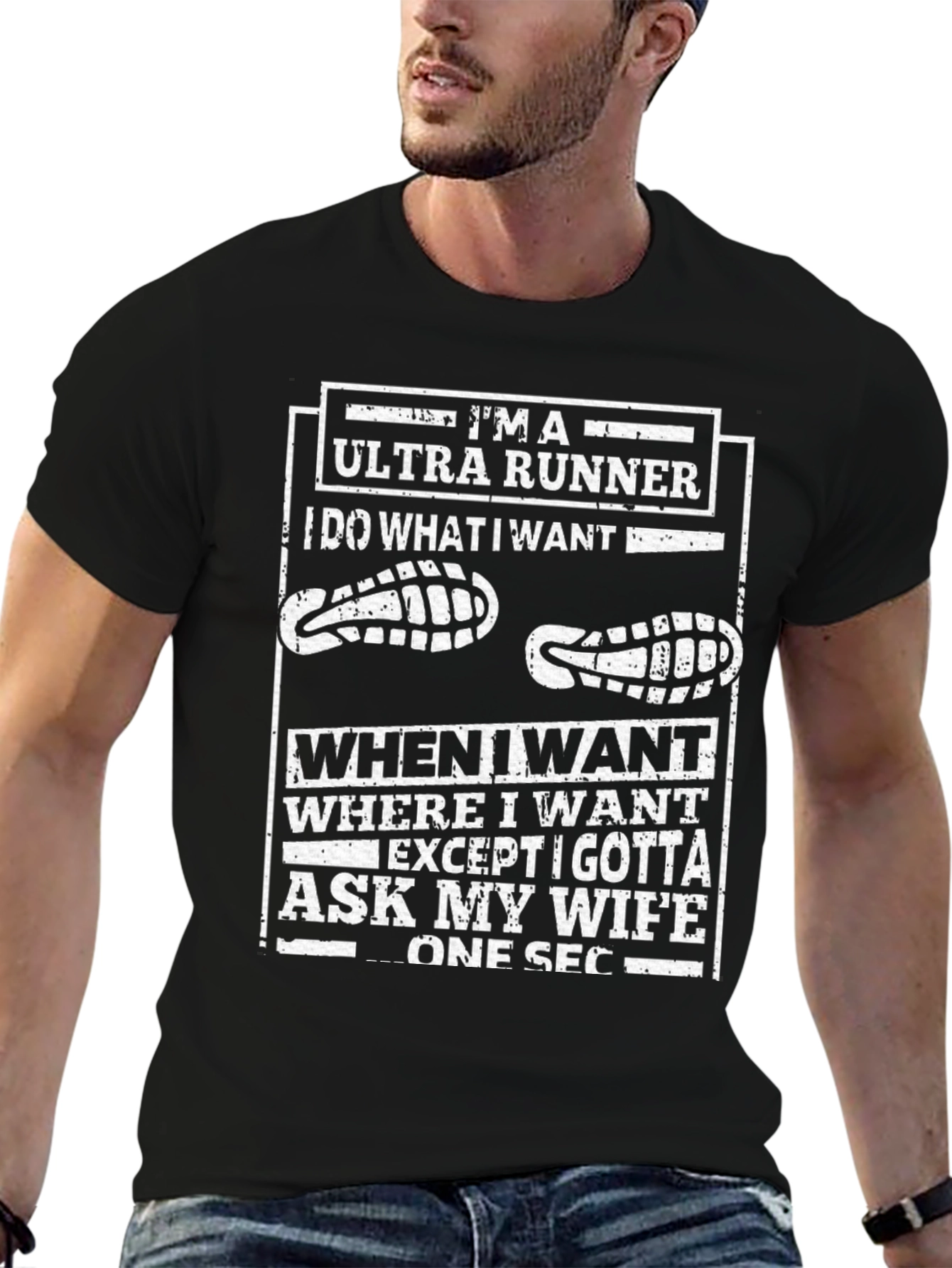 Camiseta Negra Ultra Runner Le Pregunto a Mi Esposa
