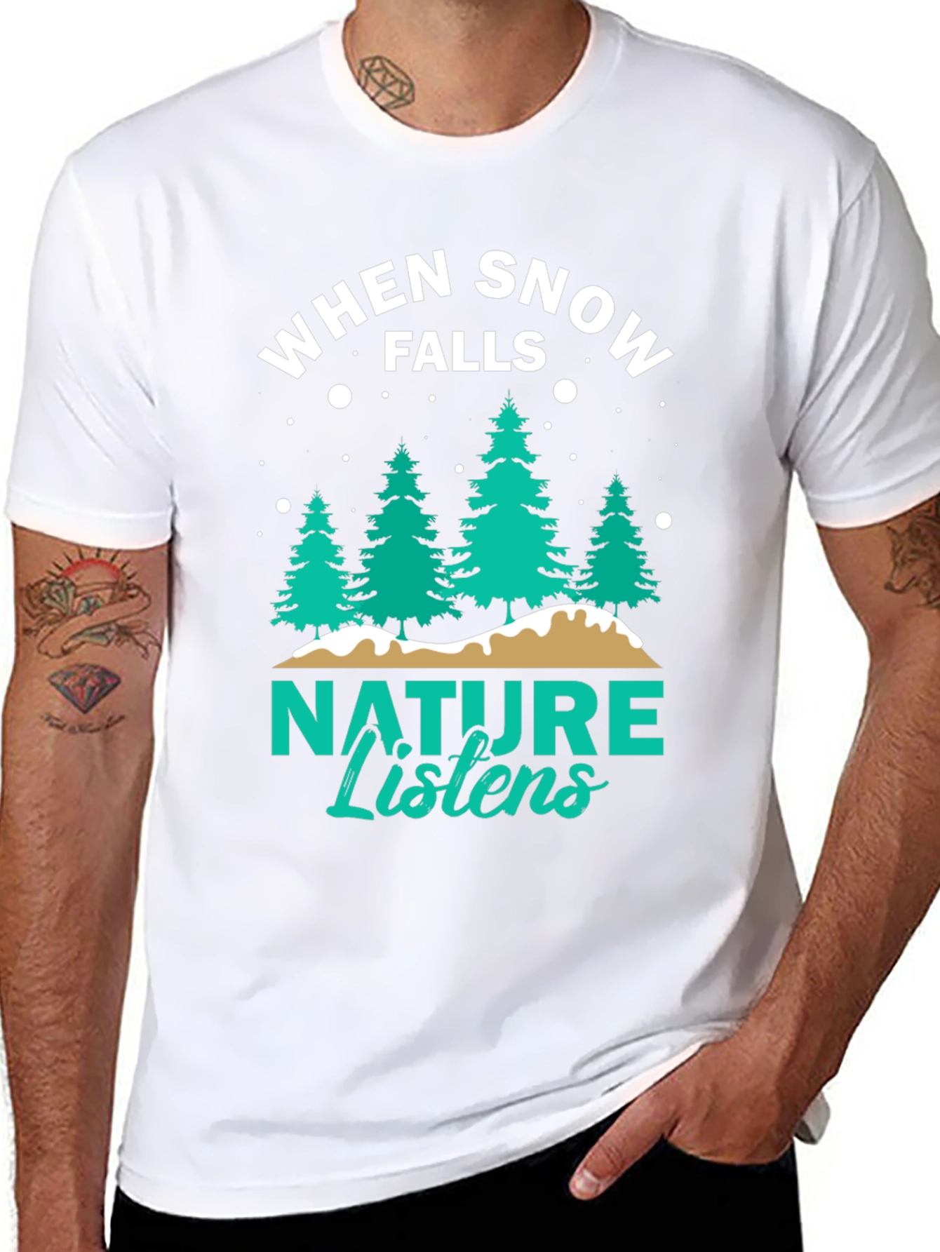 Camiseta Negra: Cuando la Nieve Cae la Naturaleza Escucha