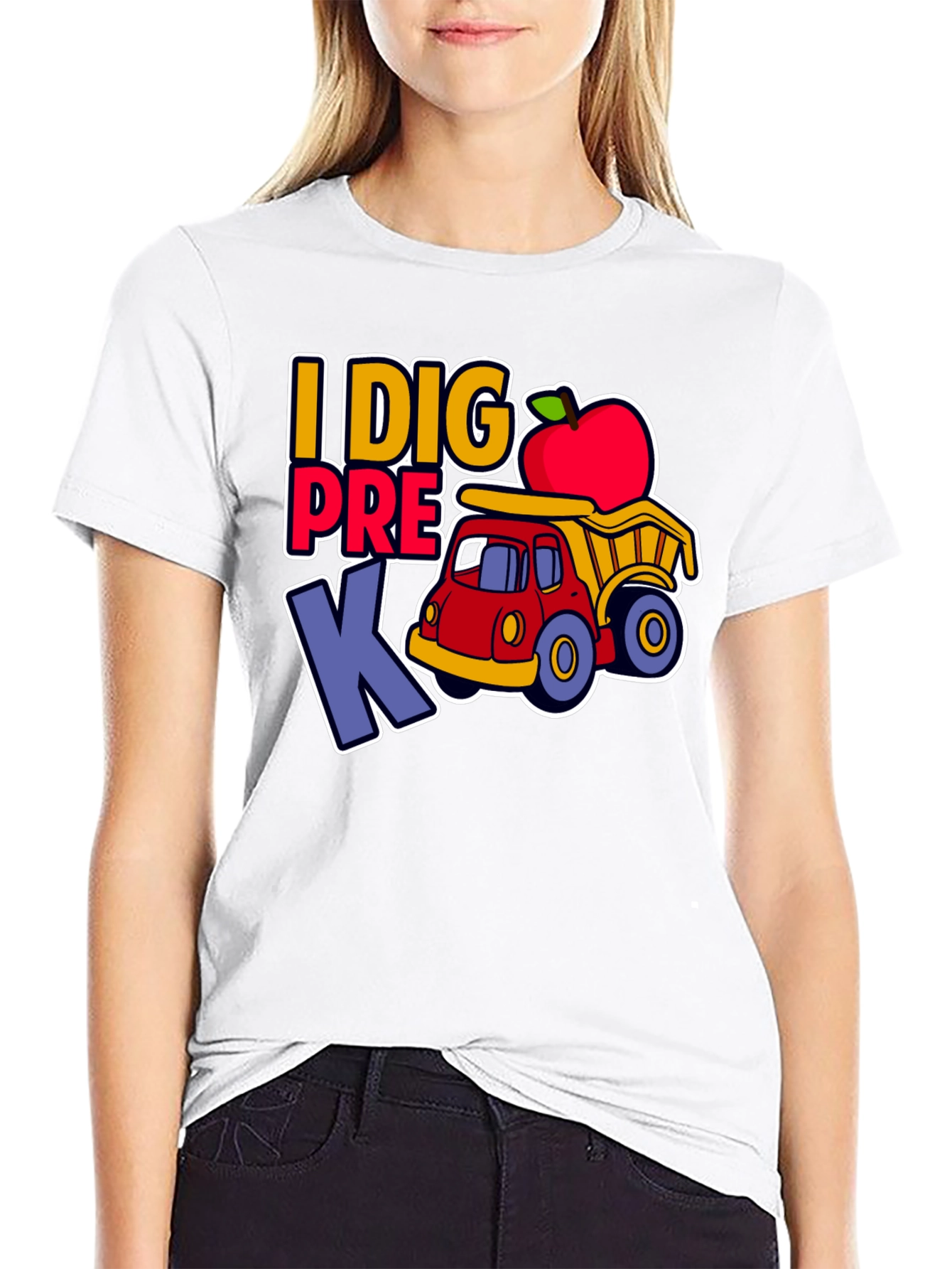 Camiseta I DIG PRE K con camión y manzana