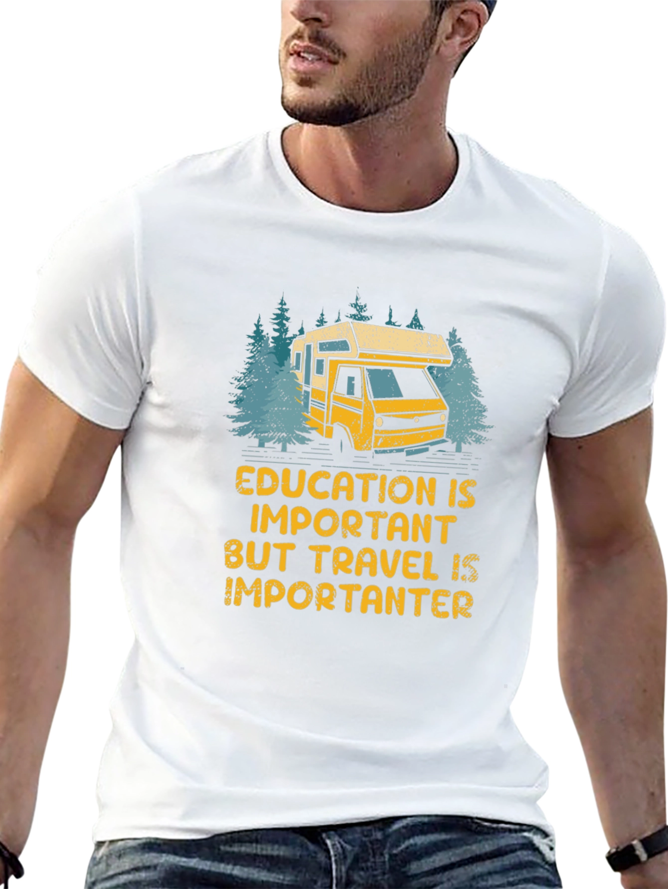 Camiseta Negra Viajar es Más Importante