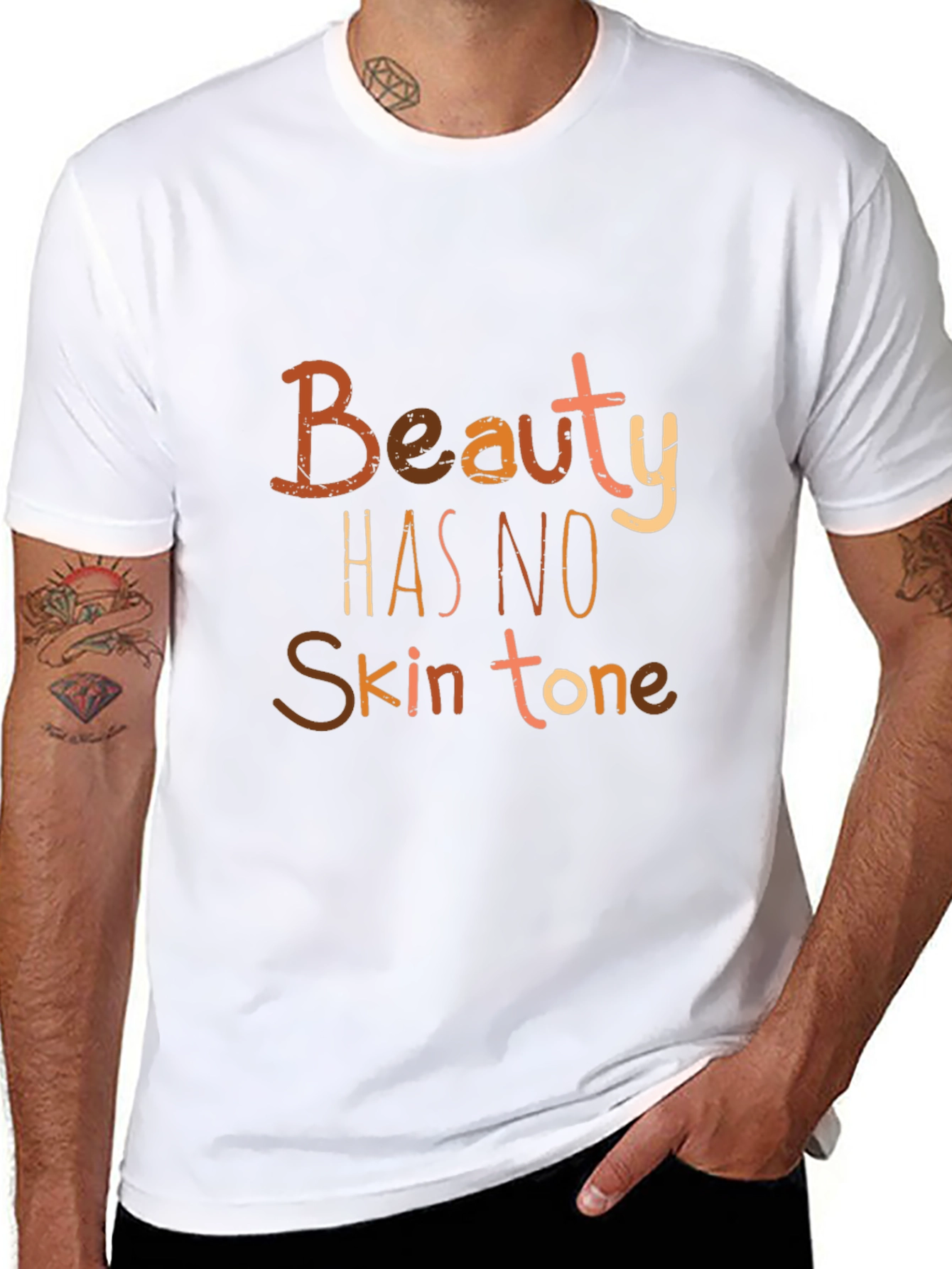 Camiseta Negra: La Belleza No Tiene Tono de Piel