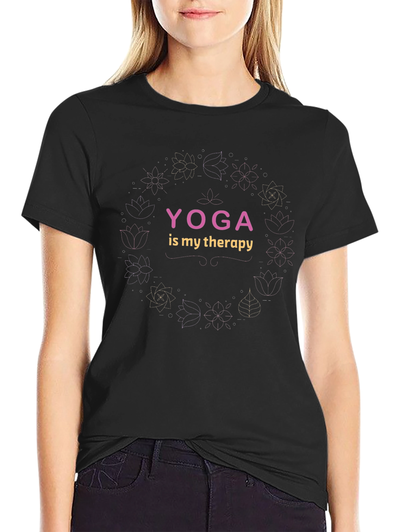 Camiseta Negra Yoga is My Therapy
