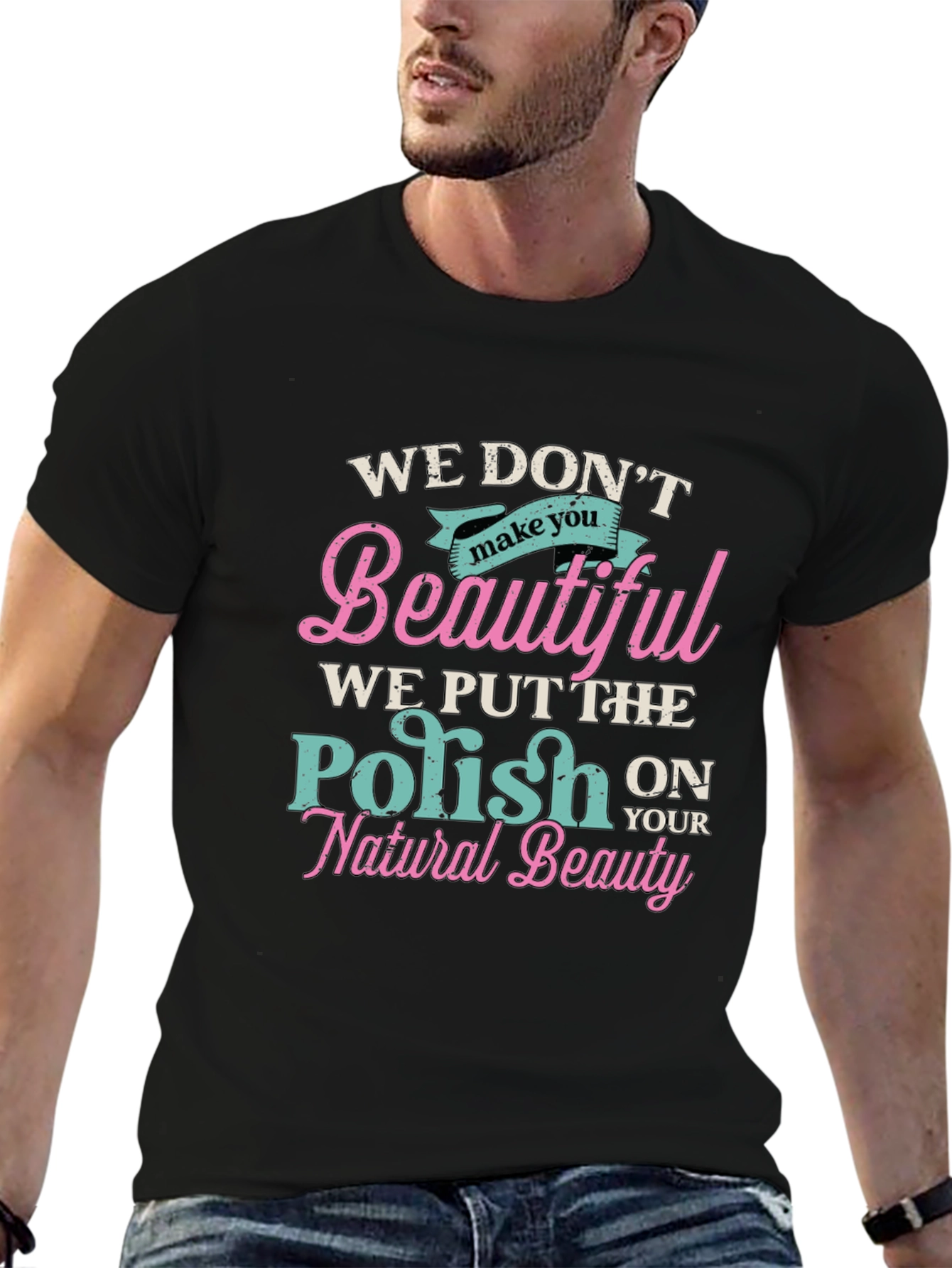Camiseta Negra: Realzamos Tu Belleza Natural
