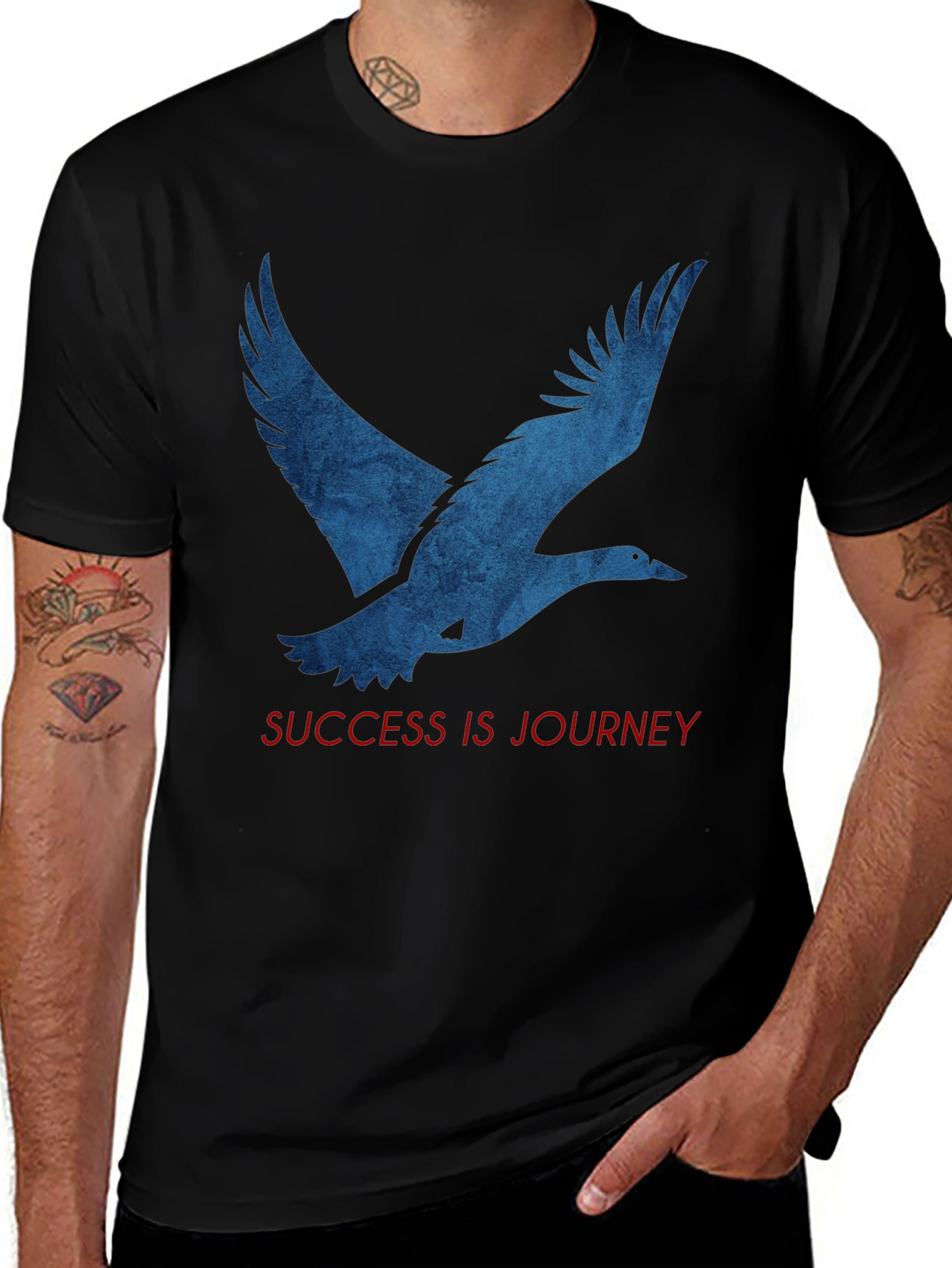Camiseta Negra: Pájaro Azul y Mensaje Inspirador