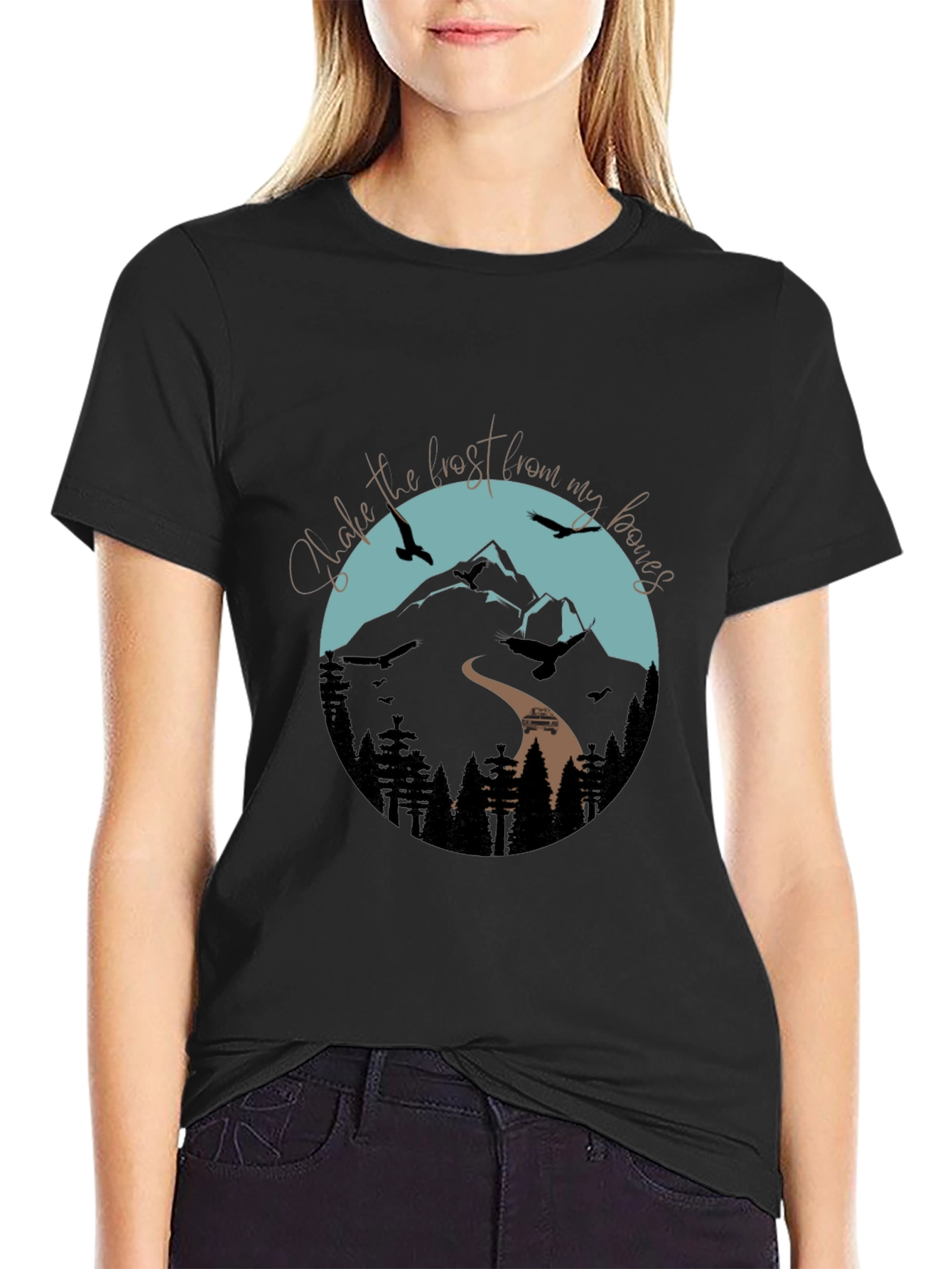 Camiseta Negra Gráfica de Montaña y Aves