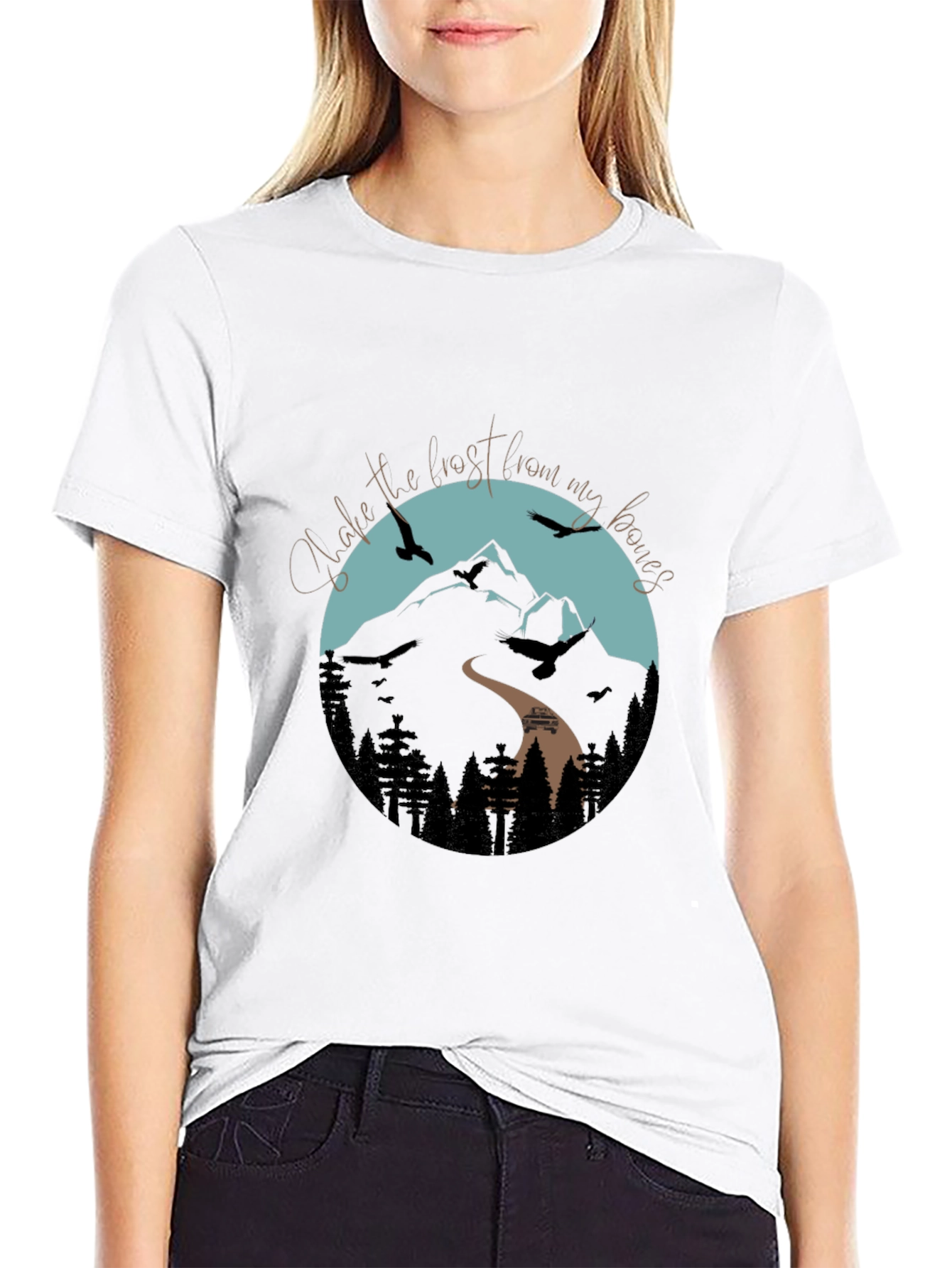 Camiseta Negra Gráfica de Montaña y Aves