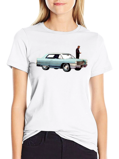 Camiseta Hombre Coche Clásico y Figura Elegante