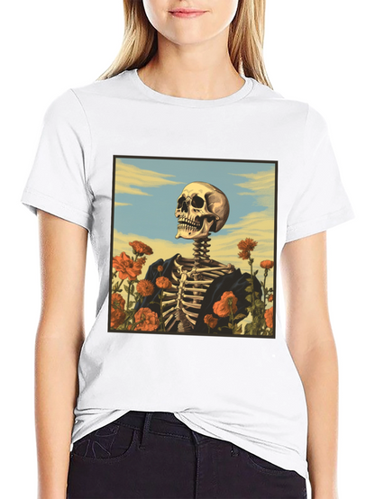 Camiseta Negra con Diseño de Esqueleto Floral