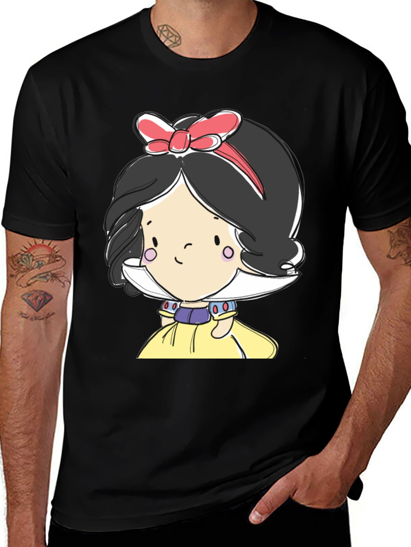 Camiseta Negra con Diseño de Princesa de Cuento