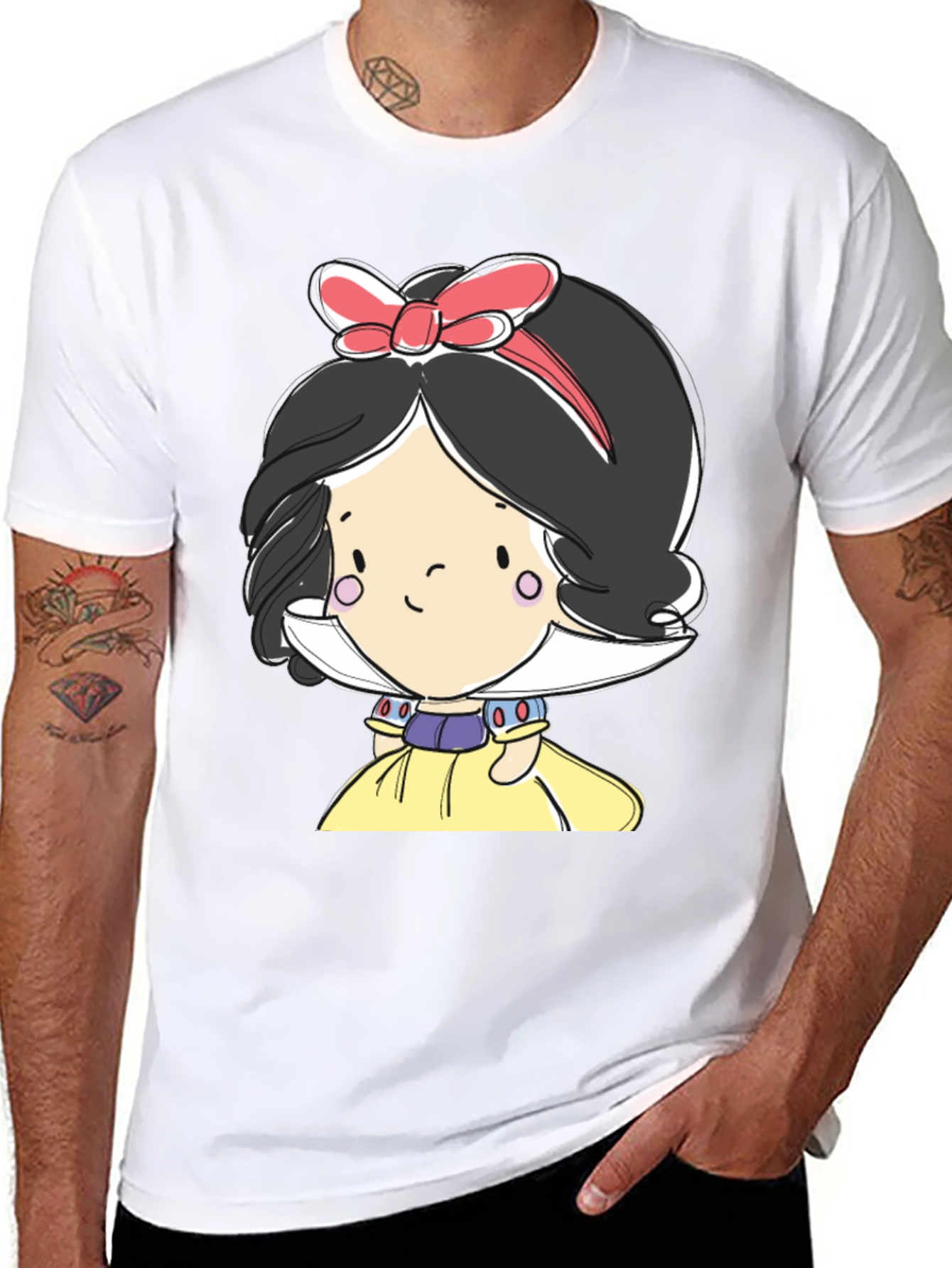 Camiseta Negra con Diseño de Princesa de Cuento