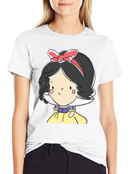 Camiseta Negra con Diseño de Princesa de Cuento