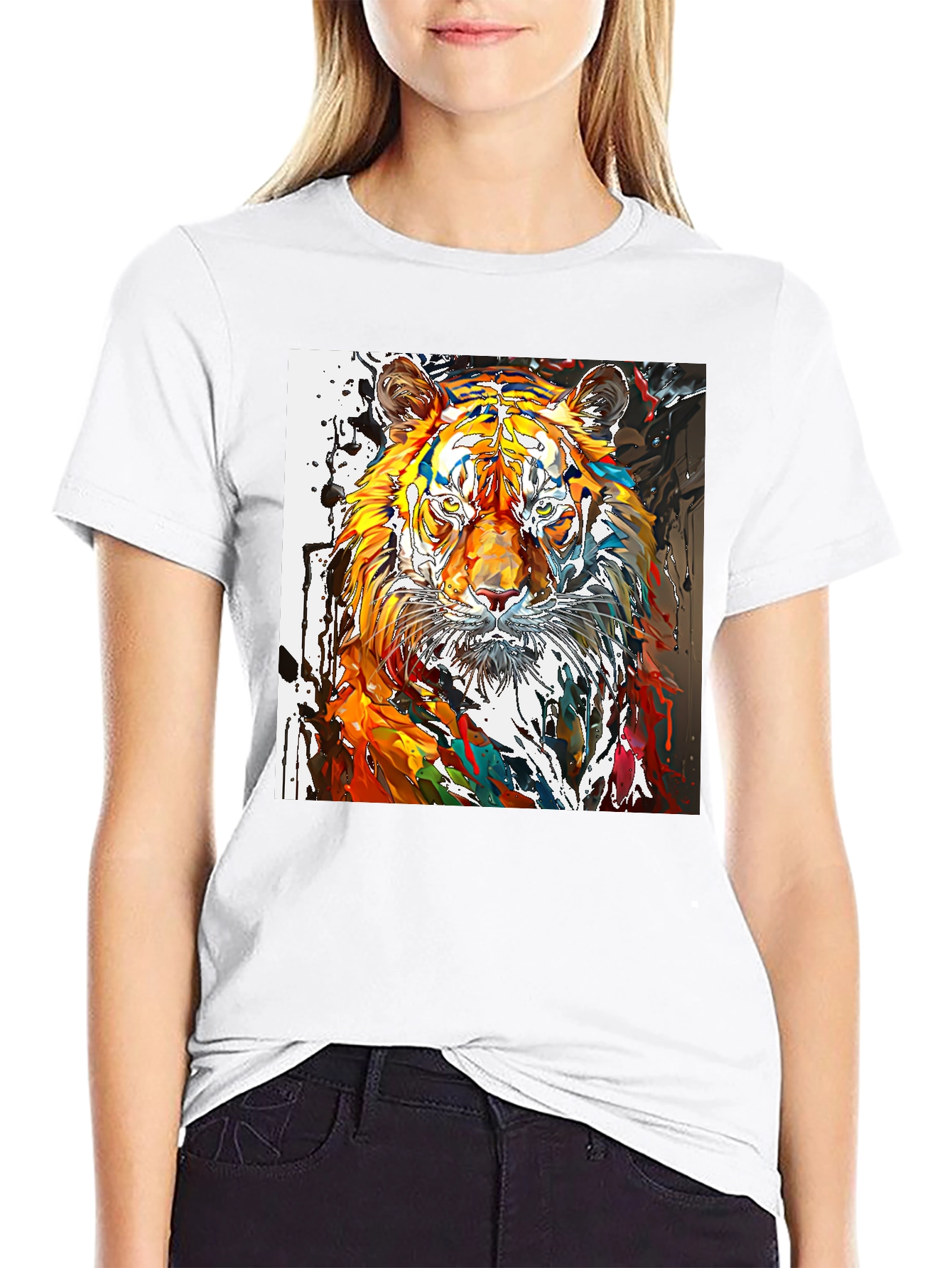 Camiseta Negra con Diseño de Tigre Abstracto