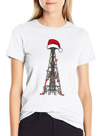 Camiseta Negra Navideña con Torre de Radio
