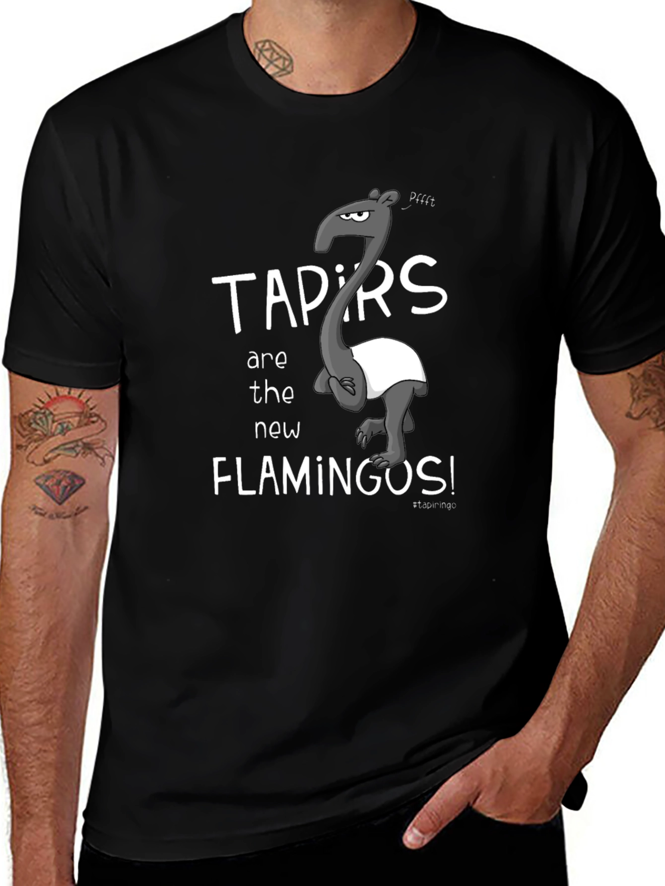 Camiseta Negra Tapirs Are the New Flamingos
