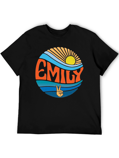 Camiseta Negra Personalizada con Nombre Emily Estilo Retro