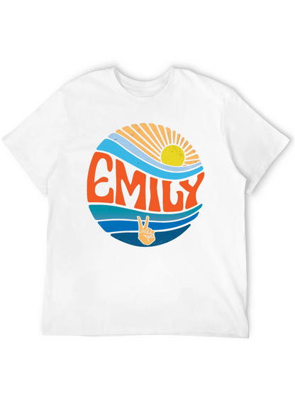 Camiseta Negra Personalizada con Nombre Emily Estilo Retro