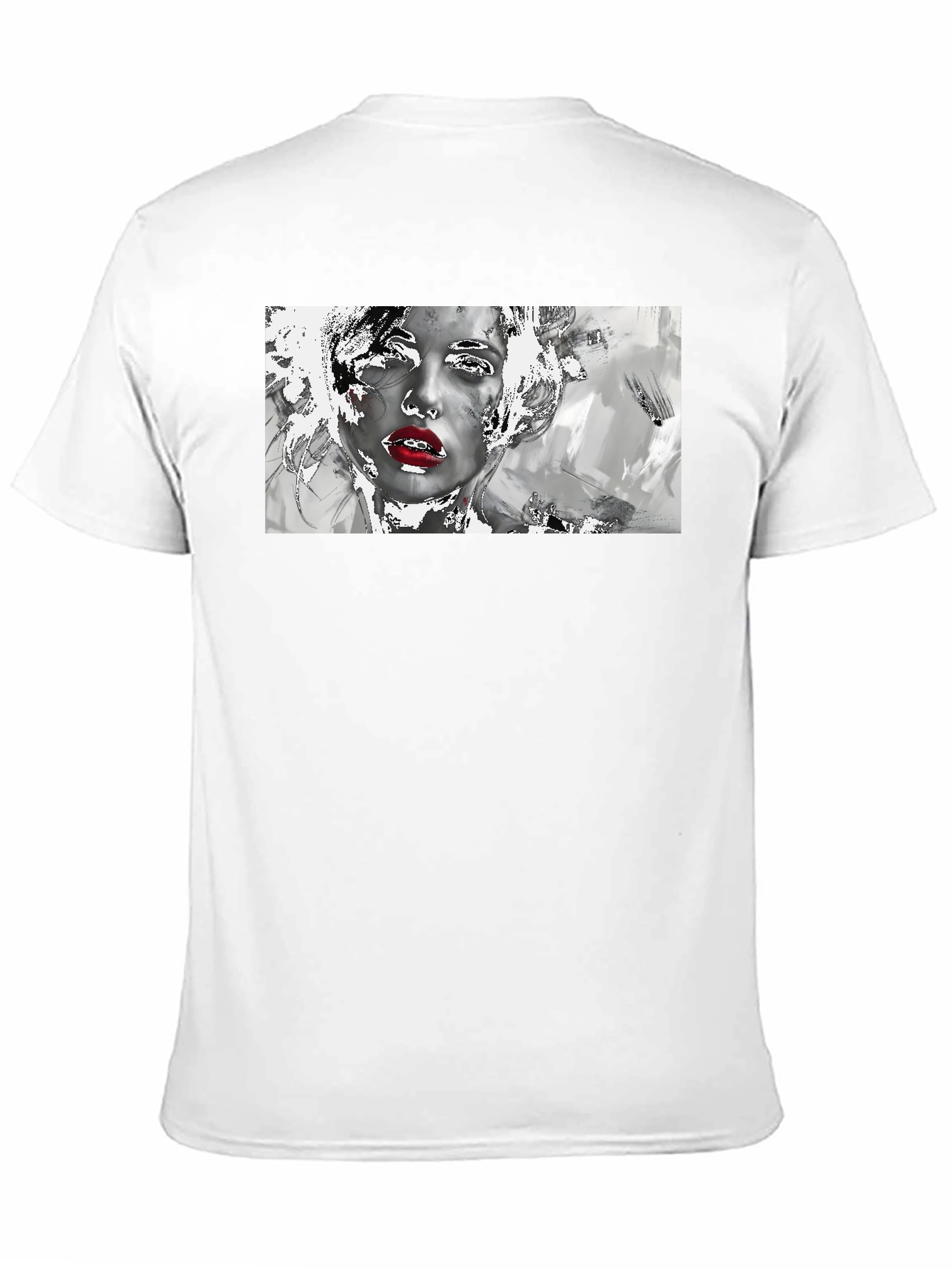 Camiseta Negra con Diseño Artístico de Mujer