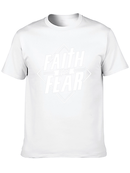 Camiseta Negra: Fe Sobre Miedo