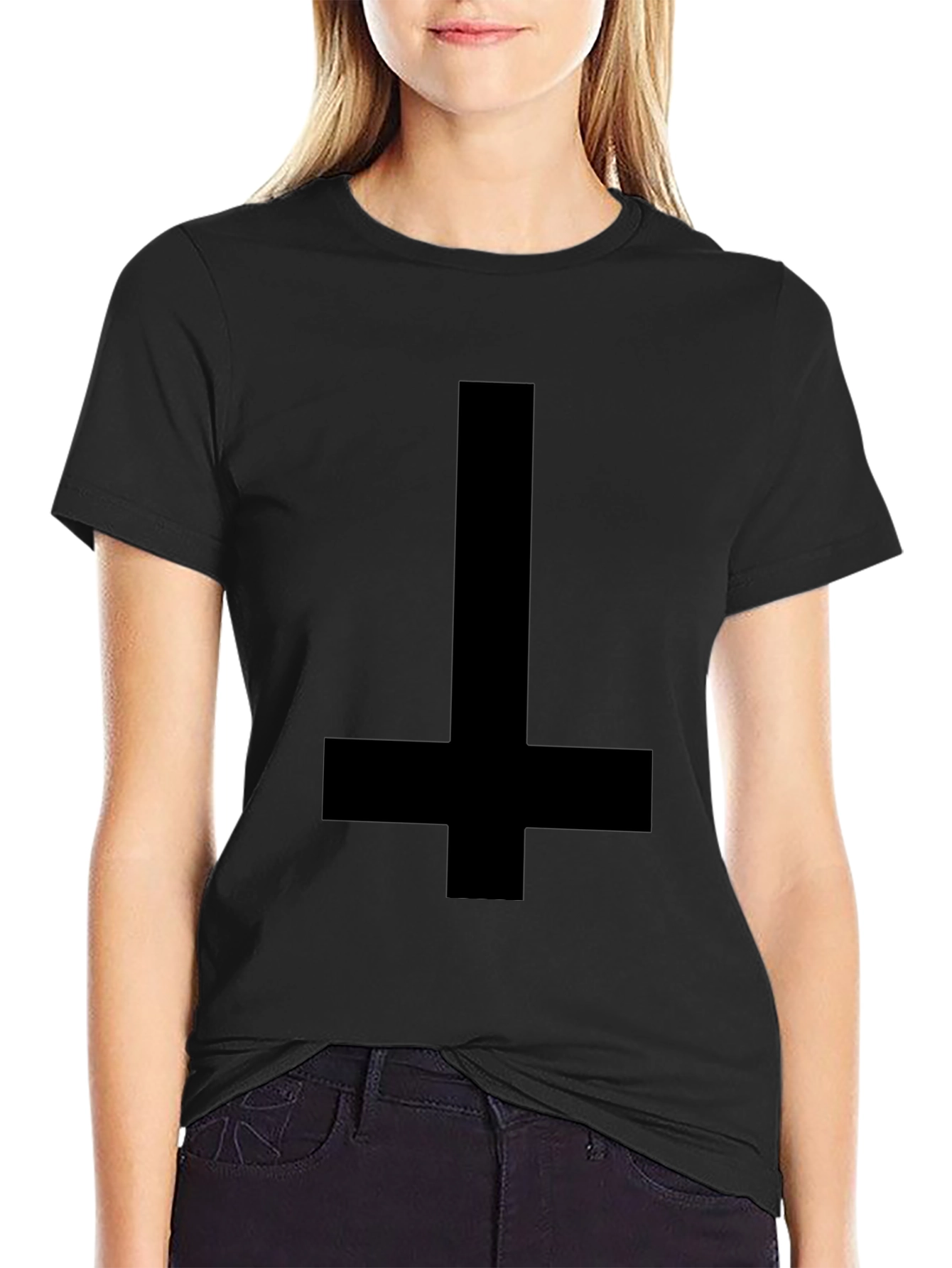 Camiseta Negra Cruz Invertida para Hombre
