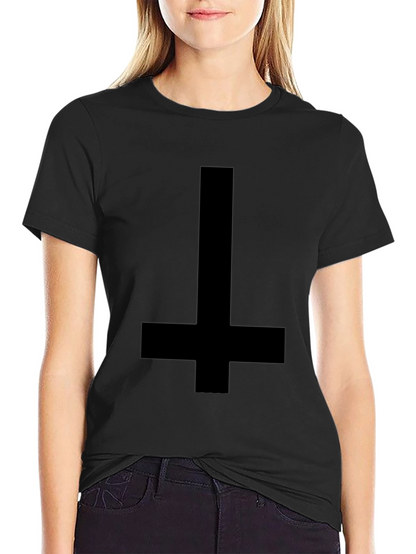 Camiseta Negra Cruz Invertida para Hombre