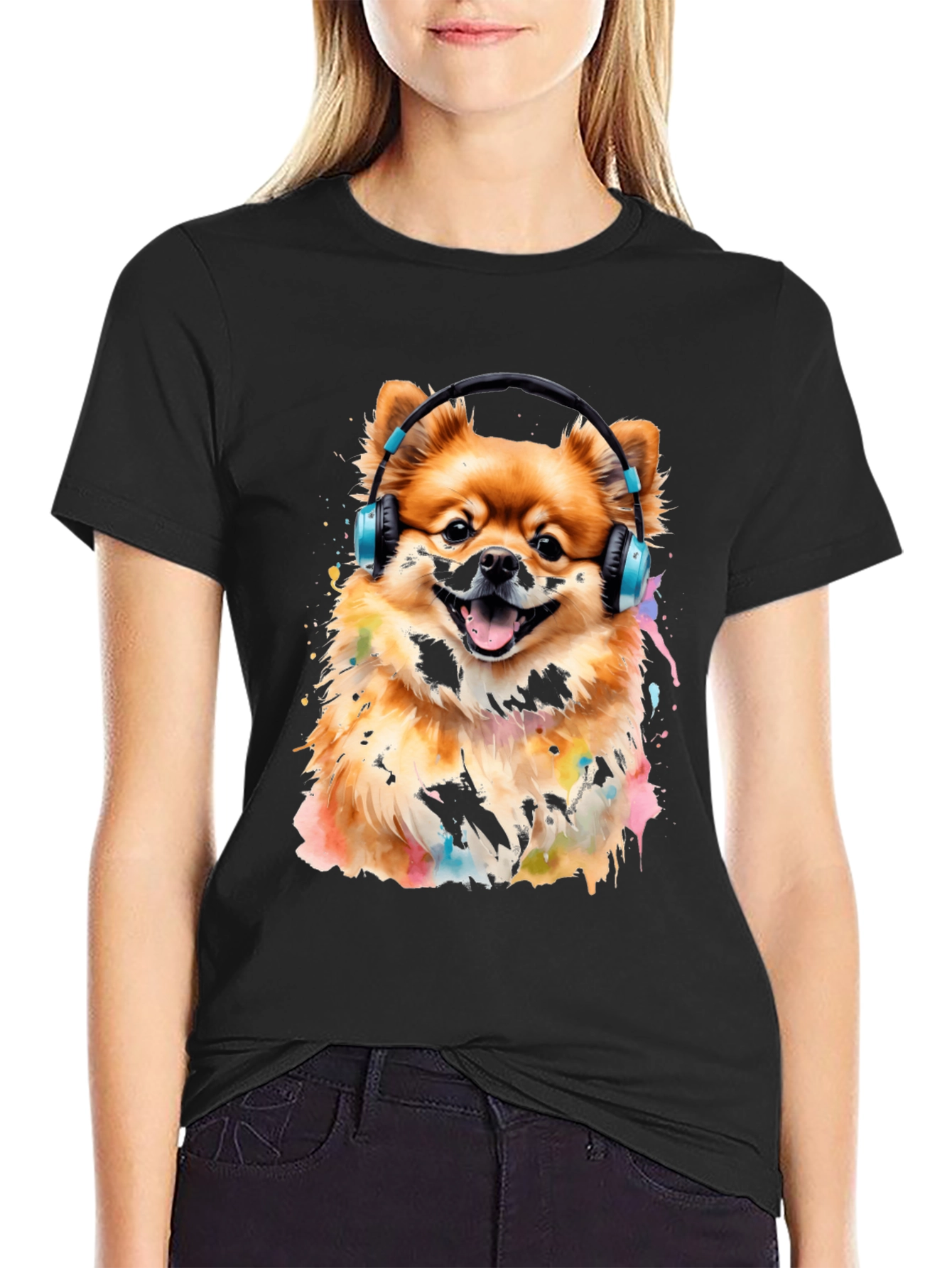 Camiseta Negra con Diseño de Perro Pomerania con Audífonos