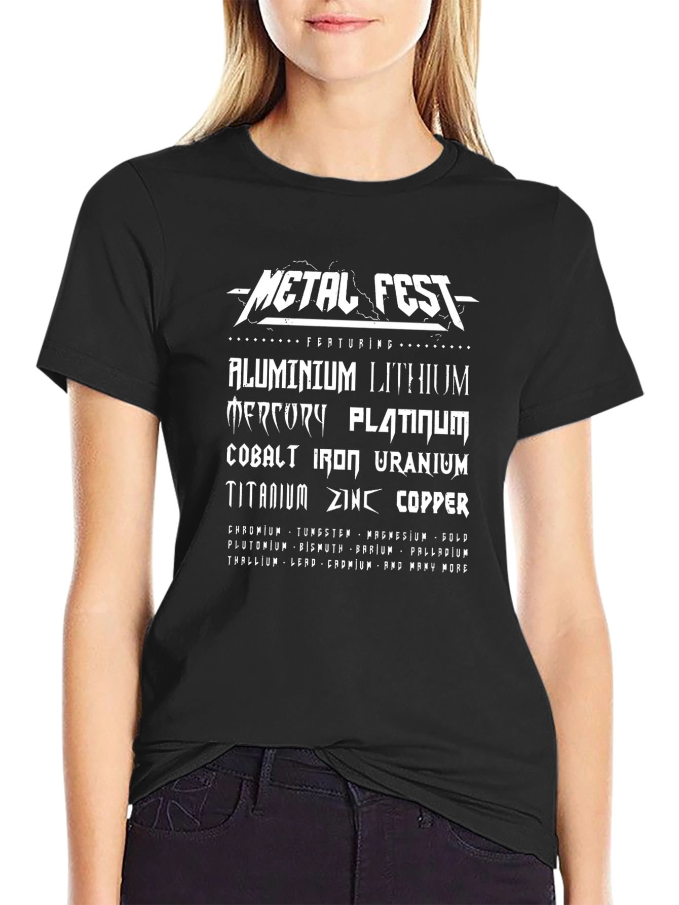 Camiseta Negra Metal Fest con Elementos Químicos
