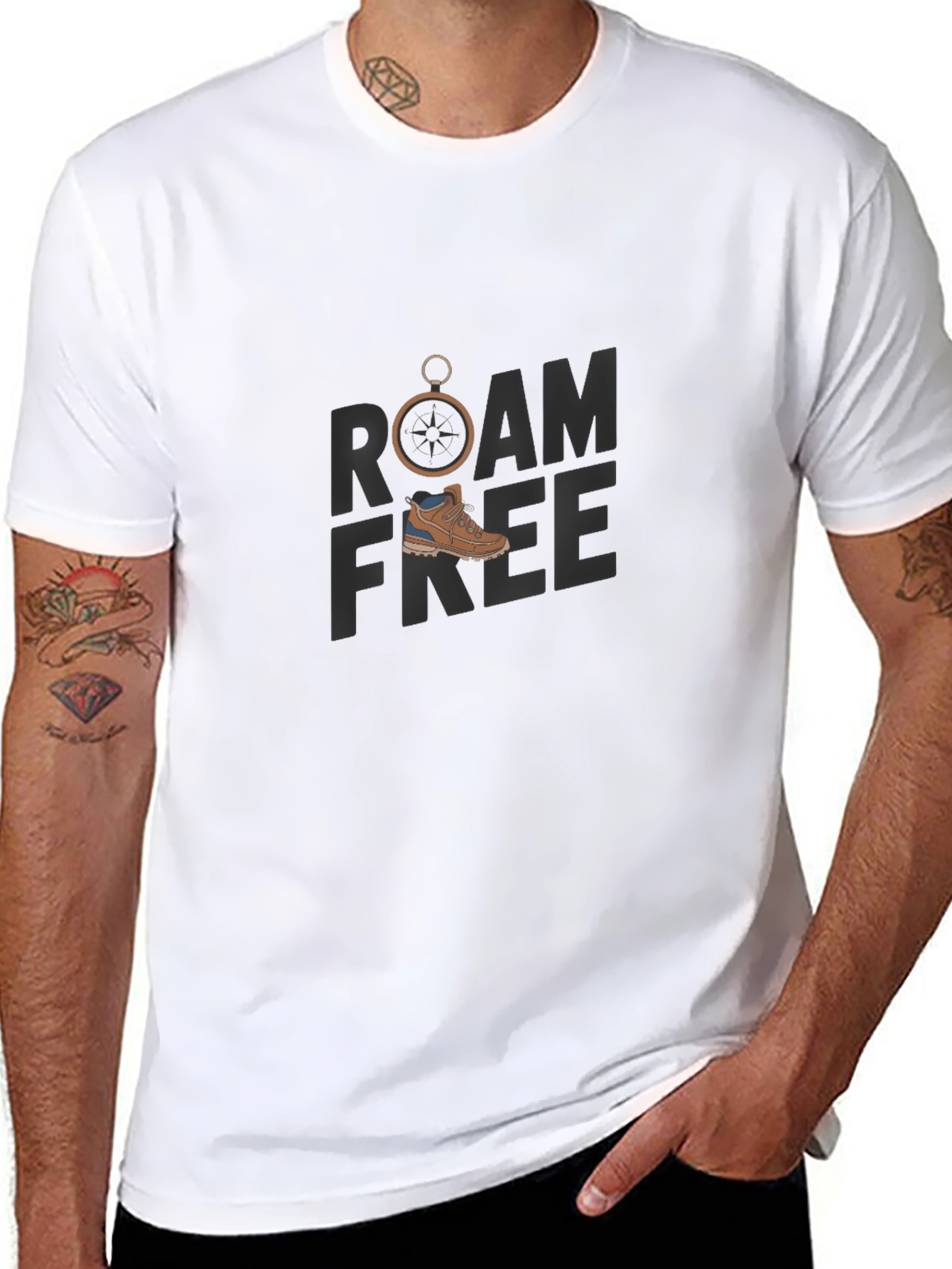 Camiseta Negra Roam Free Aventurera