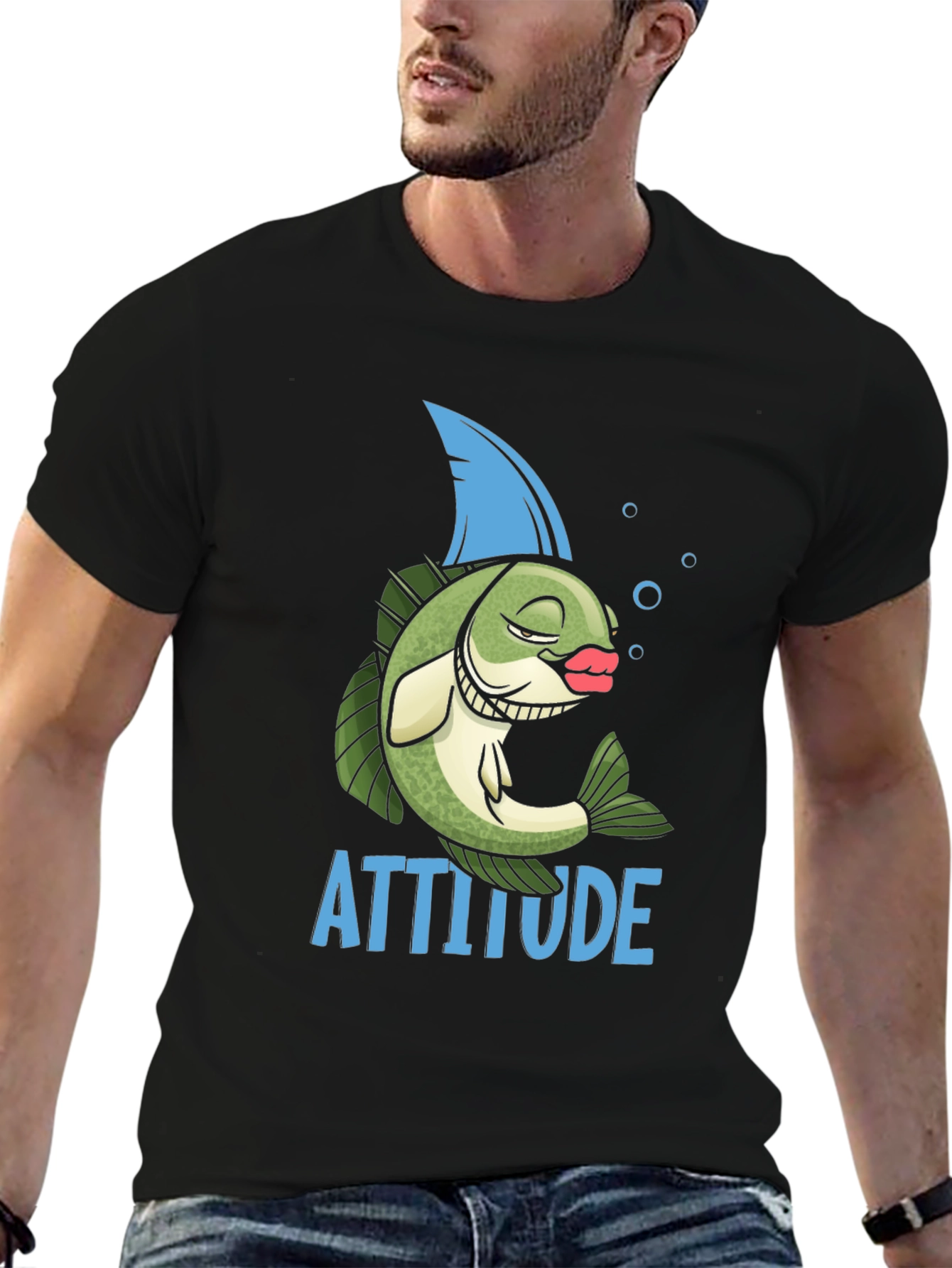 Camiseta Negra Actitud con Diseño de Pez