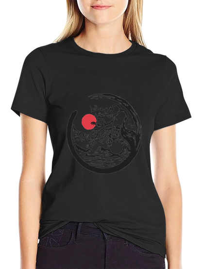 Camiseta Negra Estampado Sol Rojo Japonés