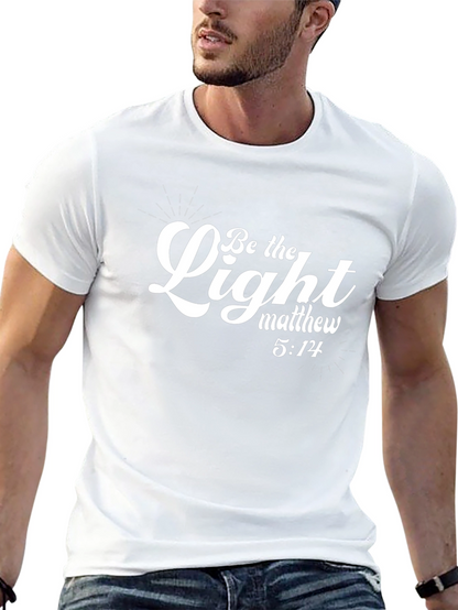 Camiseta Negra Sé la Luz con Cita Bíblica