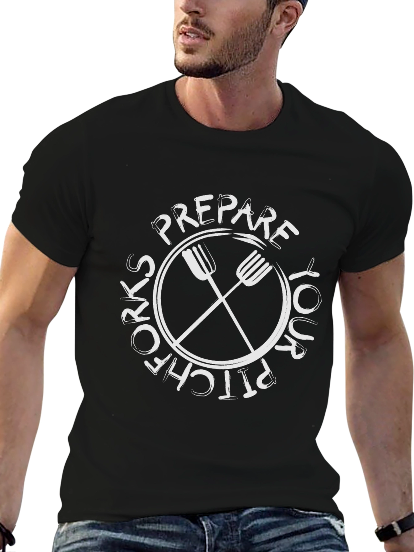 Camiseta Negra: Prepara tu Pitchfork