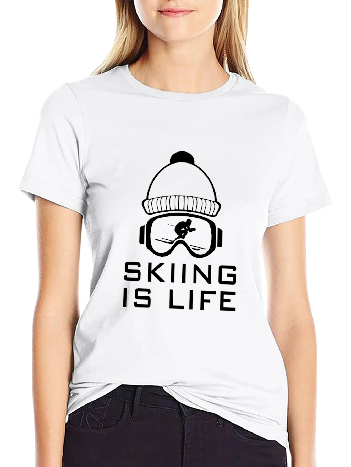 Camiseta Negra Skiing Is Life