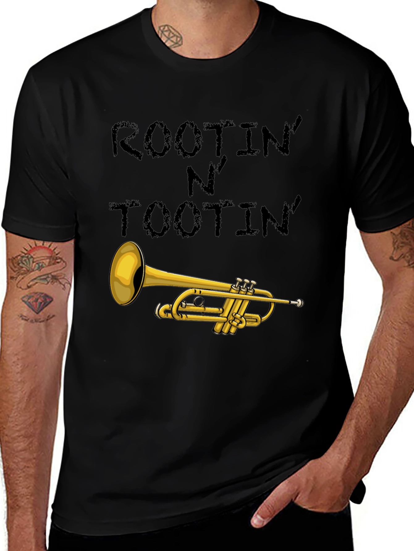 Camiseta Negra Rootin N Tootin con Trompeta