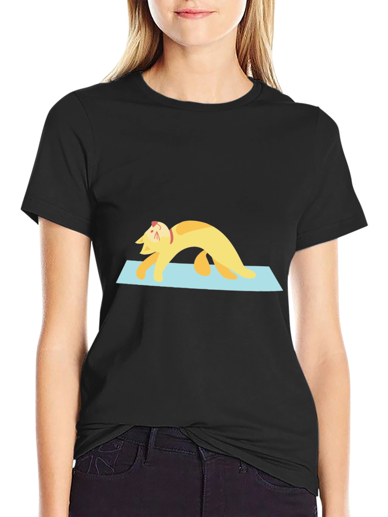 Camiseta Negra con Gato Haciendo Yoga