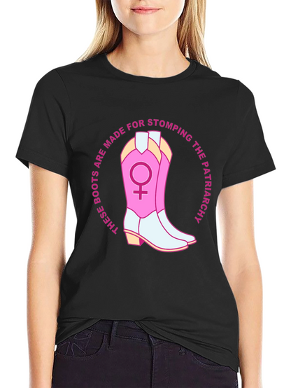 Camiseta Feminista: ¡Botas para Pisotear el Patriarcado!