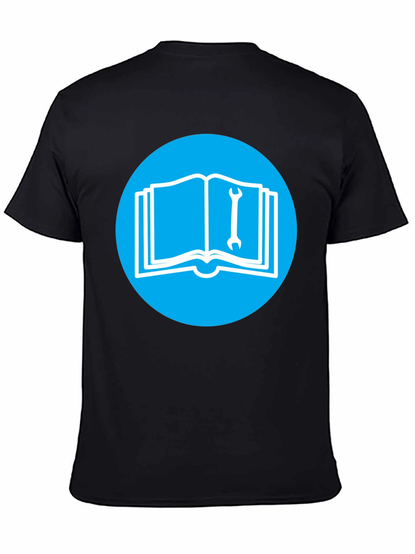Camiseta Negra con Diseño de Libro y Llave Inglesa