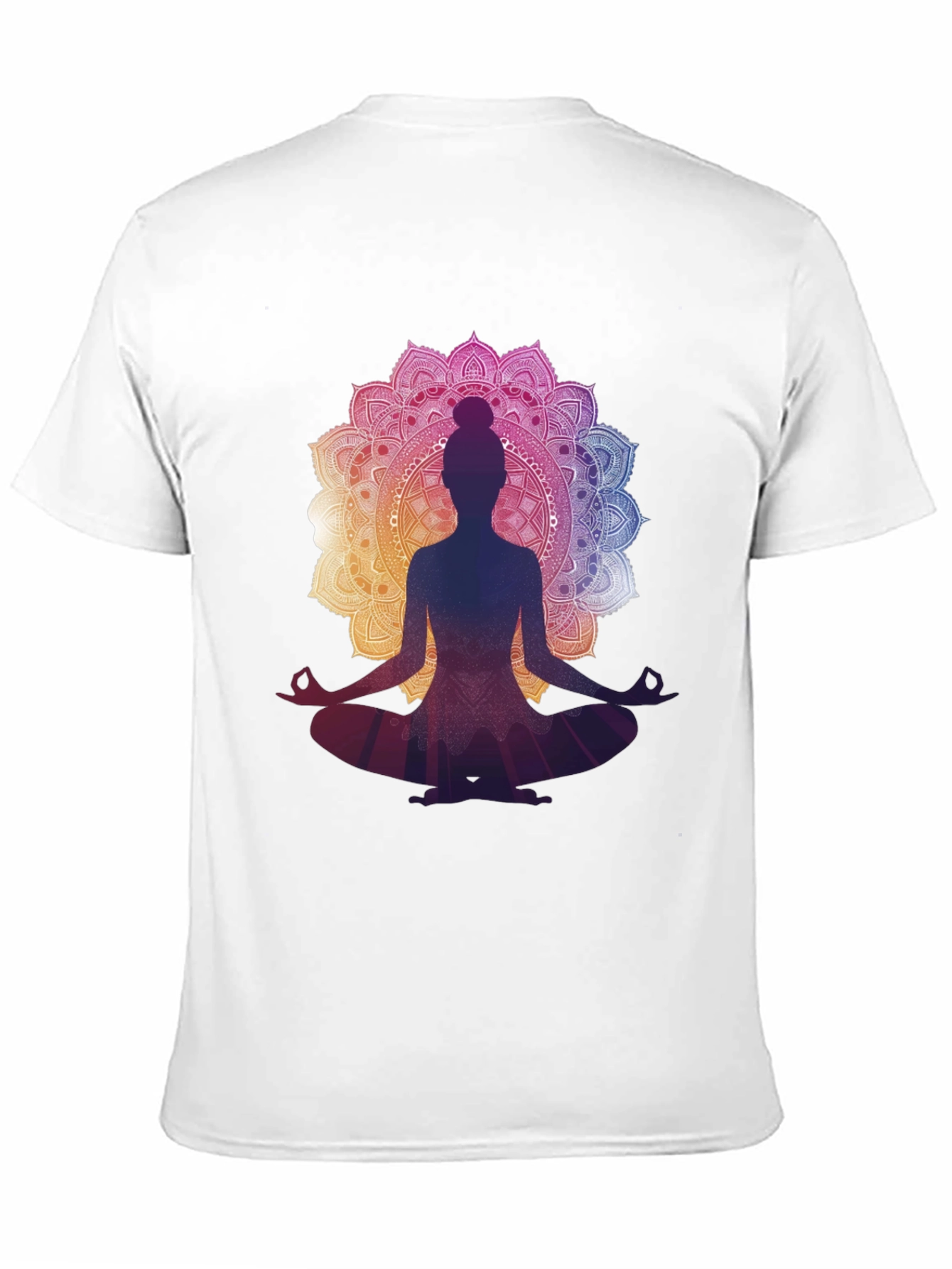 Camiseta Negra con Diseño Mandala y Silueta de Yoga