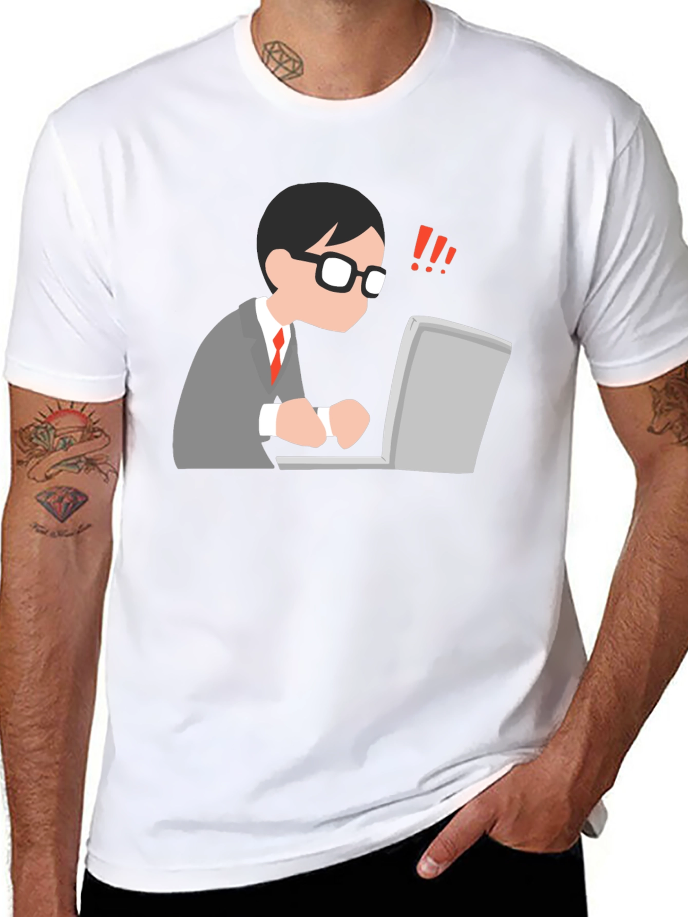 Camiseta Negra con Diseño de Hombre Trabajando