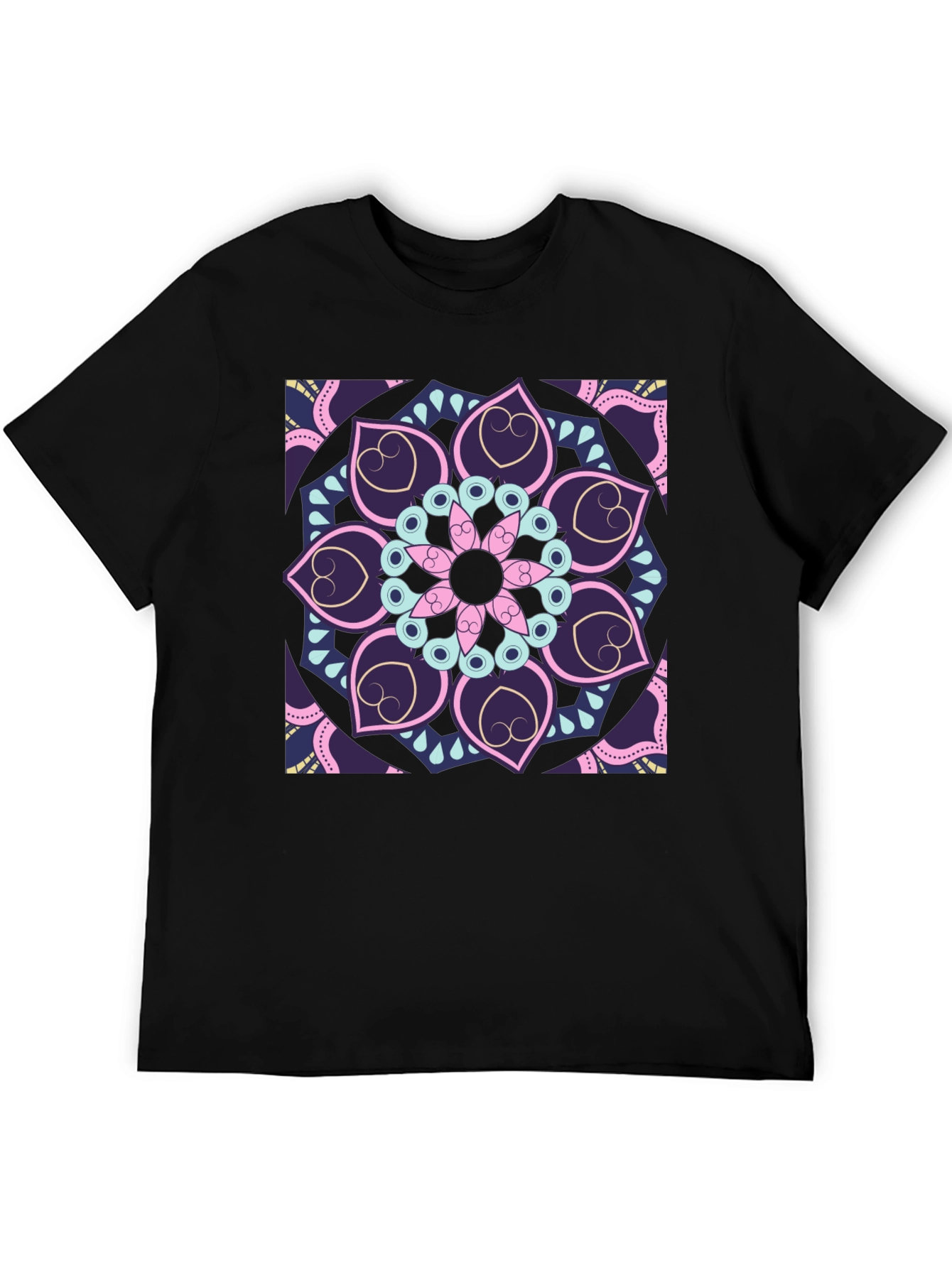Camiseta Negra con Mandala Floral Abstracta