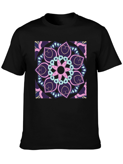 Camiseta Negra con Mandala Floral Abstracta