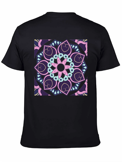 Camiseta Negra con Mandala Floral Abstracta