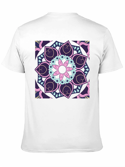 Camiseta Negra con Mandala Floral Abstracta