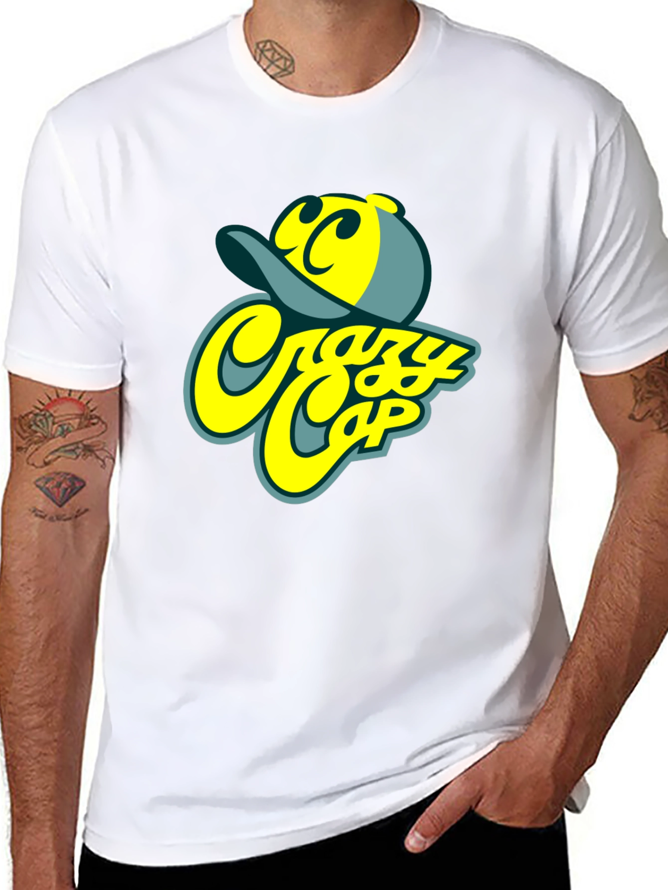 Camiseta Negra Estampada Crazy Cap