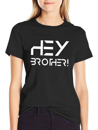 Camiseta Negra con Estampa Hey Brother!