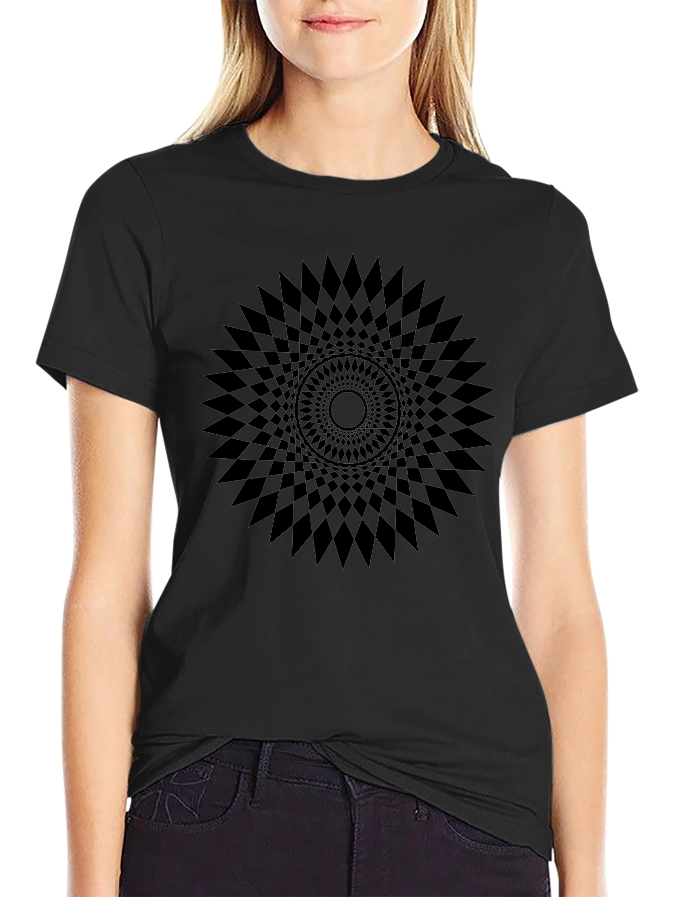 Camiseta Negra con Diseño Geométrico Circular