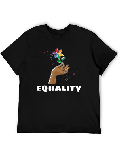 Camiseta Negra Igualdad con Diseño Floral LGBT