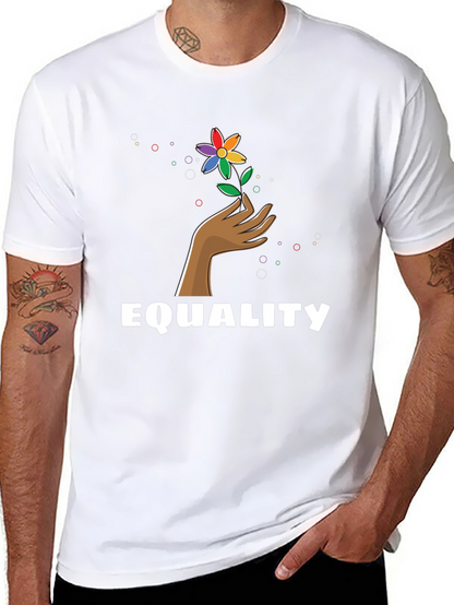 Camiseta Negra Igualdad con Diseño Floral LGBT